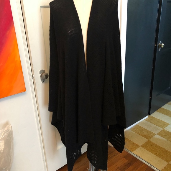 Zadig et Voltaire India Fishnet Cashmere Cape - Picture 4 of 6